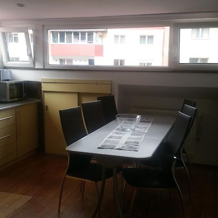 Apartament M&F Apartament Jepilor Braszów Zewnętrze zdjęcie