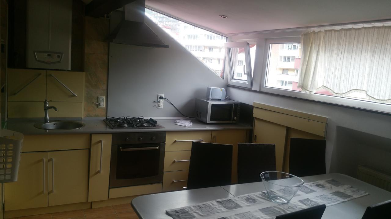 Apartament M&F Apartament Jepilor Braszów Zewnętrze zdjęcie